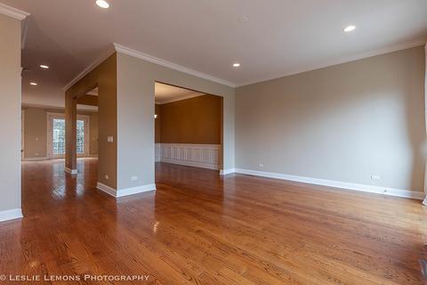 16 W534 Bluff Rd, Willowbrook, IL 60527 photo 8
