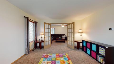 2717 Stuart Kaplan Dr, Aurora, IL 60503 photo 8