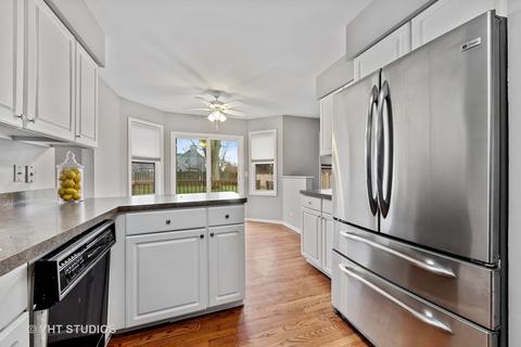2286 Manchester Rd, Wheaton, IL 60187 photo 7