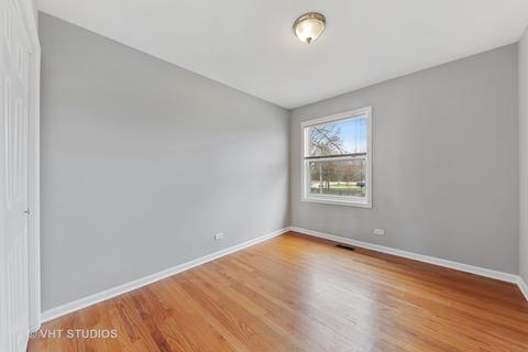 2286 Manchester Rd, Wheaton, IL 60187 photo 12