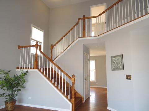 2286 Manchester Rd, Wheaton, IL 60187 photo 4