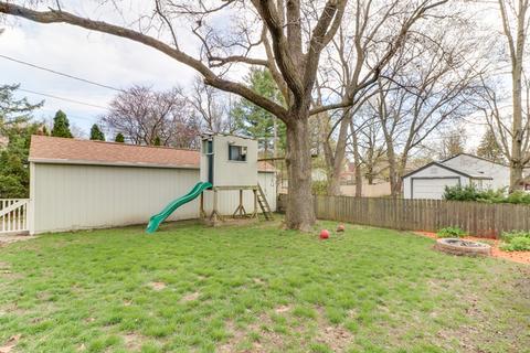 106 Fairview Ave, Bloomington, IL 61701 photo 44