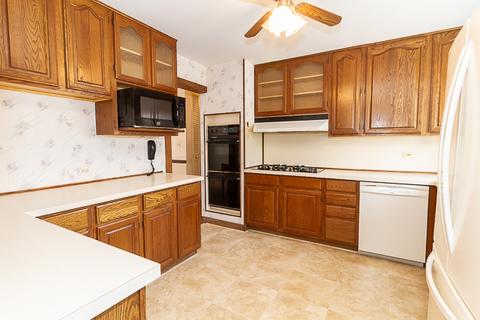 1192 Valley Stream Dr, Wheeling, IL 60090 photo 9