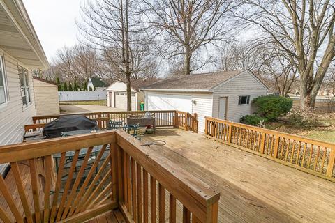 1192 Valley Stream Dr, Wheeling, IL 60090 photo 36