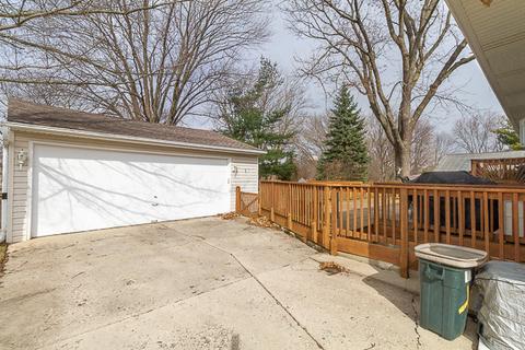 1192 Valley Stream Dr, Wheeling, IL 60090 photo 32