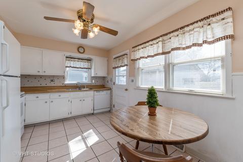 1199 Anthony Rd, Wheeling, IL 60090 photo 3