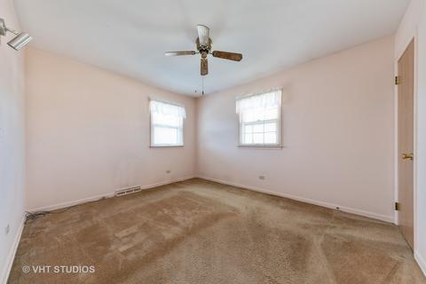 1199 Anthony Rd, Wheeling, IL 60090 photo 5