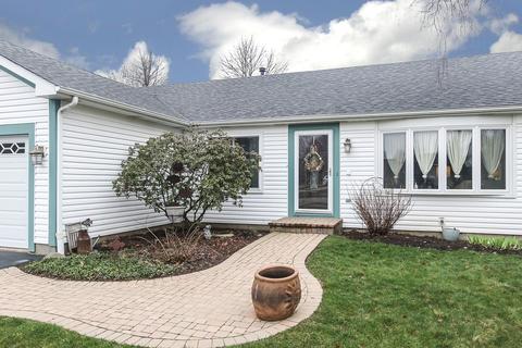 960 Prairie Dr, Algonquin, IL 60102 photo 2