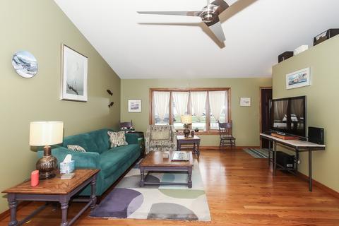 960 Prairie Dr, Algonquin, IL 60102 photo 4