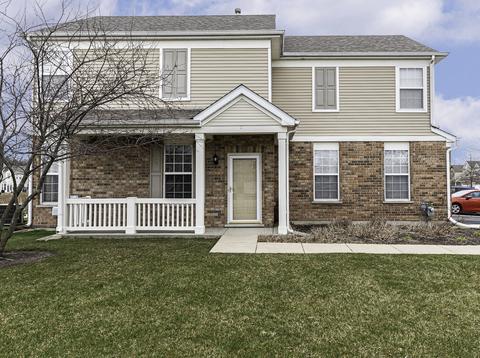 2301 Evergreen Cir, Mchenry, IL 60050 photo 3