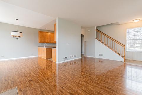 2301 Evergreen Cir, Mchenry, IL 60050 photo 6