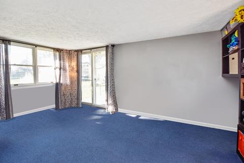 207 Hillside Ln, Bloomington, IL 61701 photo 13