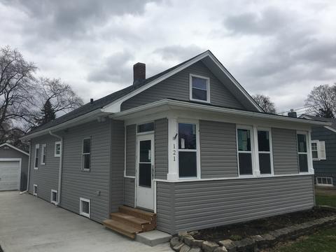 121 S Edison Ave, Elgin, IL 60123 photo 2