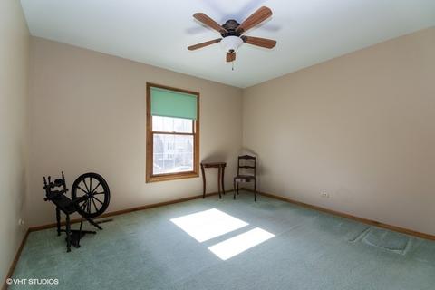 1100 Dresden Dr, Hoffman Estates, IL 60192 photo 17