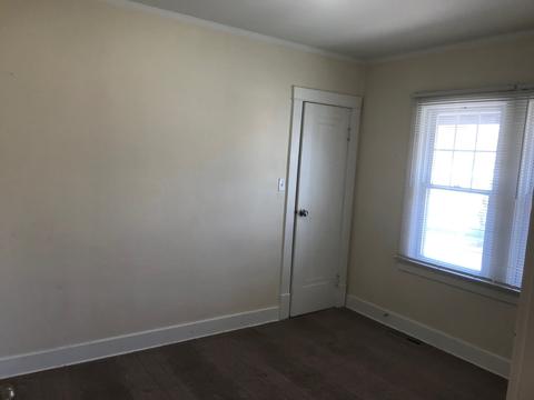 1005 Hill Ave, Elgin, IL 60120 photo 10