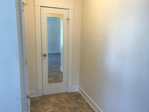 1005 Hill Ave, Elgin, IL 60120 photo 4