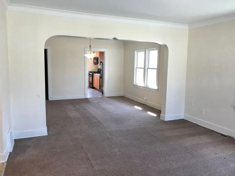 1005 Hill Ave, Elgin, IL 60120 photo 5