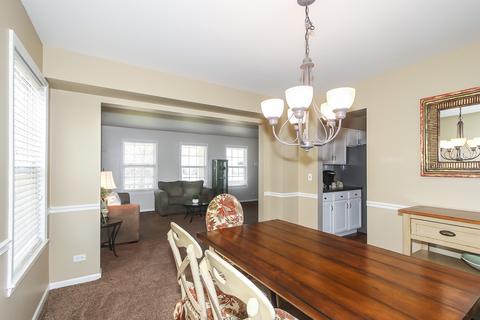 1544 Derby Ln, Bartlett, IL 60103 photo 6