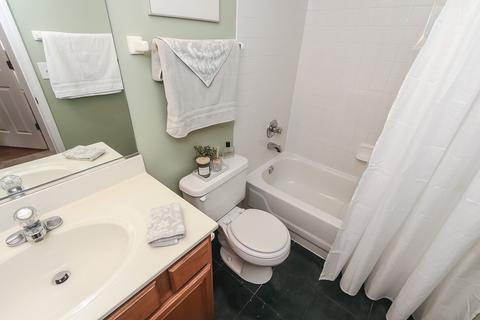 1544 Derby Ln, Bartlett, IL 60103 photo 23