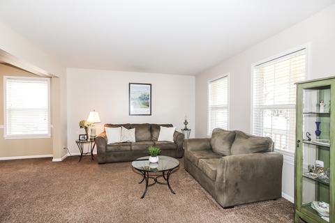 1544 Derby Ln, Bartlett, IL 60103 photo 4