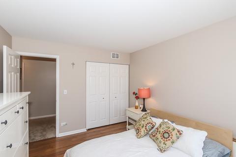 1544 Derby Ln, Bartlett, IL 60103 photo 22