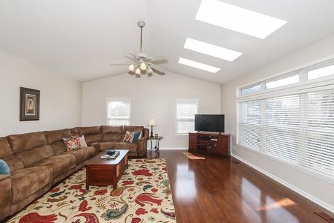 1544 Derby Ln, Bartlett, IL 60103 photo 15