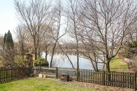 1544 Derby Ln, Bartlett, IL 60103 photo 31