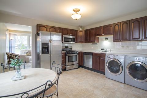 3108 Martin Ln, Rolling Meadows, IL 60008 photo 5