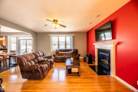 8625 Linder Ave, Burbank, IL 60459 photo 15