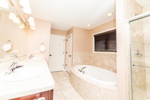 8625 Linder Ave, Burbank, IL 60459 photo 23
