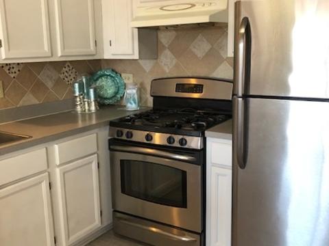 1129 Longford Rd, Bartlett, IL 60103 photo 12