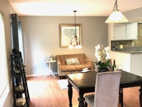 1129 Longford Rd, Bartlett, IL 60103 photo 3