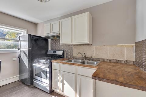 321 Ryerson Ave, Elgin, IL 60123 photo 6