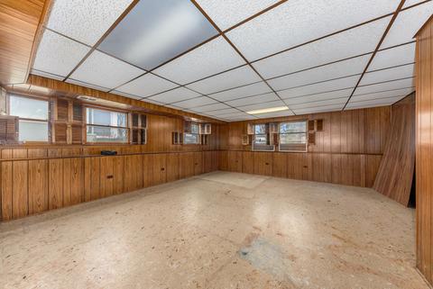 914 S Owen St, Mount Prospect, IL 60056 photo 10