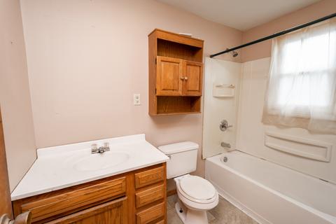 715 W Washington St, Bloomington, IL 61701 photo 13