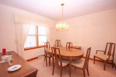 4134 N Mango Ave, Chicago, IL 60634 photo 3