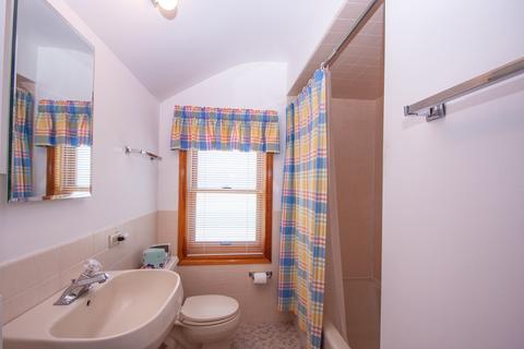4134 N Mango Ave, Chicago, IL 60634 photo 9
