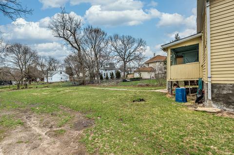 522 Hill Ave, Elgin, IL 60120 photo 5