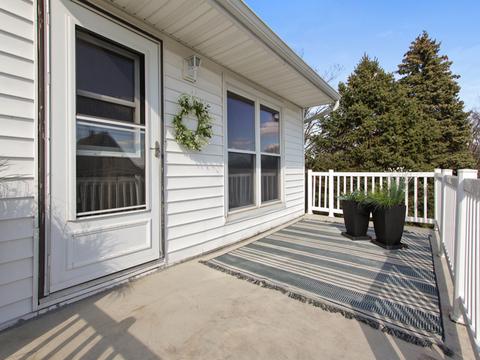 103 Tanner St, Bloomington, IL 61701 photo 2