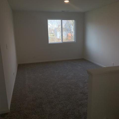 1808 Dundalk Ln, Mchenry, IL 60050 photo 3