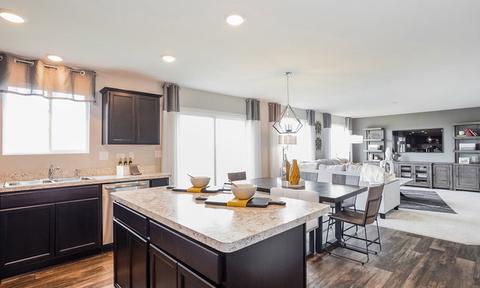 1808 Dundalk Ln, Mchenry, IL 60050 photo 9