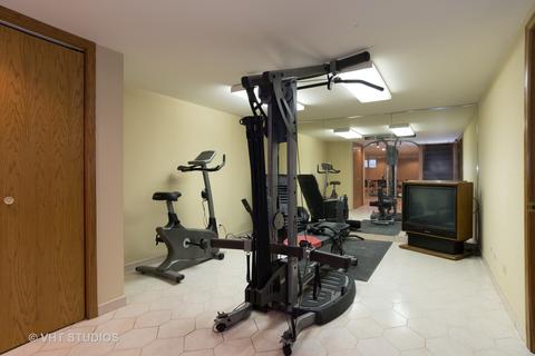 733 N 8th Ave, Addison, IL 60101 photo 20