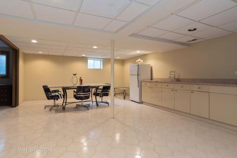 733 N 8th Ave, Addison, IL 60101 photo 18