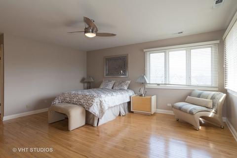 733 N 8th Ave, Addison, IL 60101 photo 9