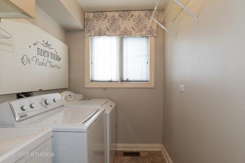 733 N 8th Ave, Addison, IL 60101 photo 19