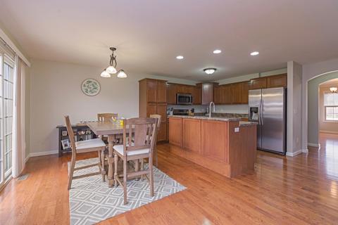 1405 Kickapoo Creek Rd, Bloomington, IL 61705 photo 13