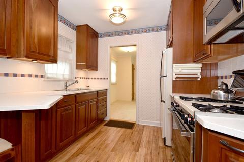 845 S Spring Rd, Elmhurst, IL 60126 photo 20