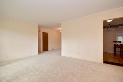 845 S Spring Rd, Elmhurst, IL 60126 photo 7