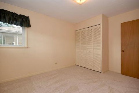 845 S Spring Rd, Elmhurst, IL 60126 photo 17