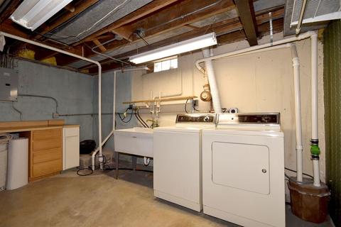 845 S Spring Rd, Elmhurst, IL 60126 photo 32